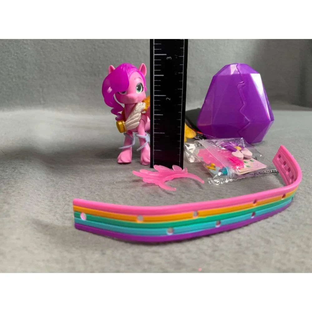 My Little Pony Princess Petals Pony Figure Crystal Adventures Set - Picture 8 of 9